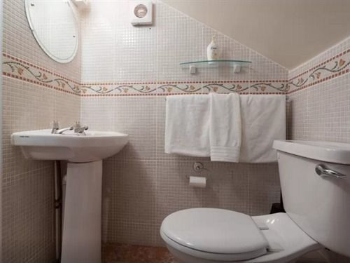 Anbelle Lodge Голвей Екстер'єр фото